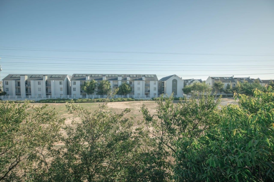 2 Bedroom Property for Sale in Buh Rein Estate Western Cape